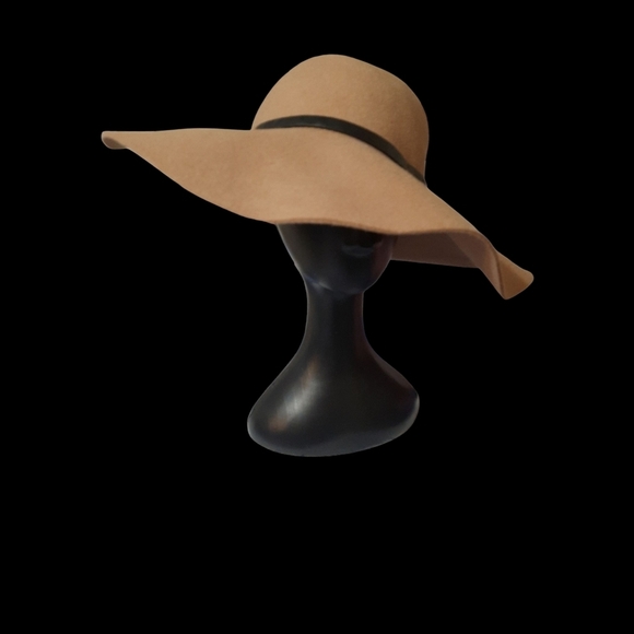 C.C Tan Wide-Brim Hat with Black Band main image 10